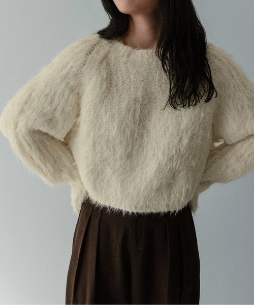 on:nue（オンニュ）の「【on:nue】[着用動画あり！]へアリーシャギークロップドニット（ニット/セーター・レディース・グリーン/アイボリー/グレー・FREE）」の12枚目の写真