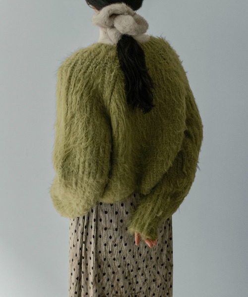 on:nue（オンニュ）の「【on:nue】[着用動画あり！]へアリーシャギークロップドニット（ニット/セーター・レディース・グリーン/アイボリー/グレー・FREE）」の21枚目の写真