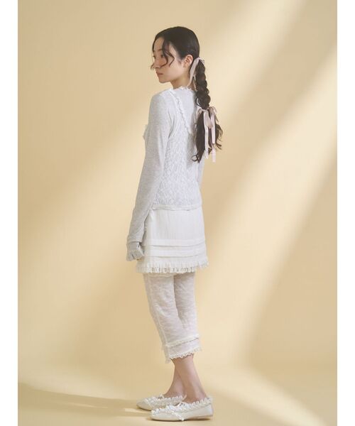 merry jenny（メリージェニー）の「lace layered long tee（Tシャツ/カットソー・レディース・グレー/ベージュ・FREE）」の15枚目の写真