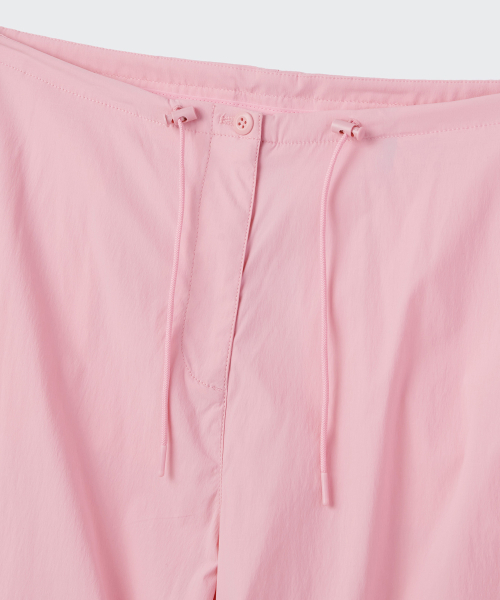 MUSINSA STANDARD WOMAN（ムシンサスタンダードウーマン）の「ウィメンズパラシュートパンツ[ピンク]（スウェットパンツ・レディース・その他・30/24/26/28/22）」の4枚目の写真