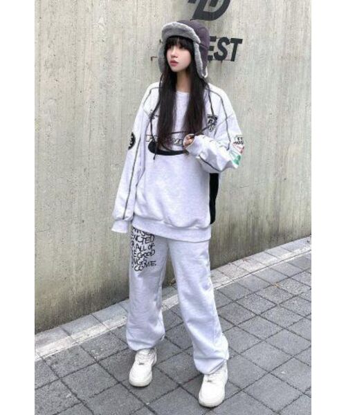 Retriever Club（レトリーバークラブ）の「HOWLING SOCCER CREWNECK [MELANGE GRAY]（スウェット・レディース・その他・MEDIUM/X-LARGE）」の17枚目の写真