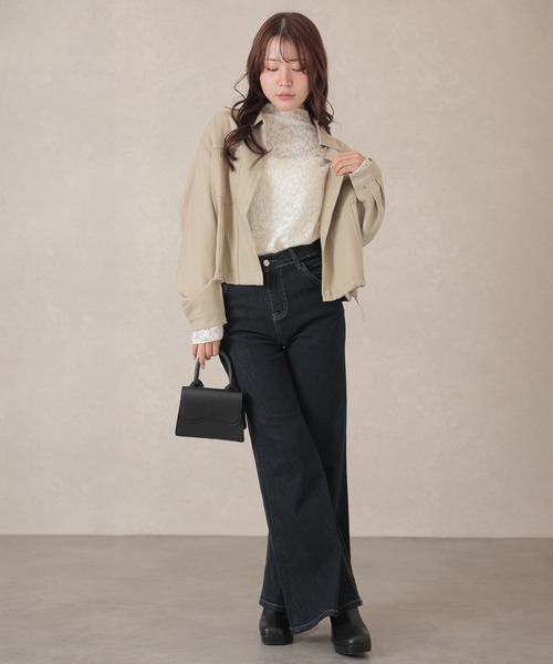 Lace Ladies（レースレディース）の「ダブルポケット 裾ドロスト ショート シャツ ジャケット（ブルゾン・レディース・グレイッシュベージュ/チャコールグレー/ブラック・FREE）」の13枚目の写真