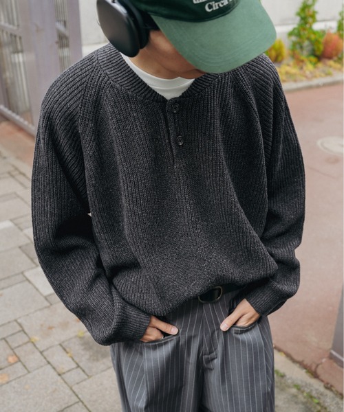 Bleme（ブレム）の「ウール混 ラグラン ヘンリーネックニット（ニット/セーター・メンズ・グレー/ブラウン/ベージュ・S/M/L/XL）」の7枚目の写真