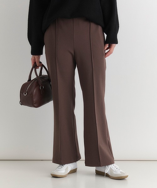 Right-on(ライトオン)の「【親子でお揃い】【HONEYSUCKLE ROSE】裏起毛ジョーゼットフレアパンツ (スタイルアップ / 楽ちんデザイン )(その他パンツ・レディース・ブルー/ブラウン/ブラック・S/M/L)」の2枚目の写真