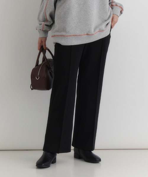 Right-on(ライトオン)の「【親子でお揃い】【HONEYSUCKLE ROSE】裏起毛ジョーゼットフレアパンツ (スタイルアップ / 楽ちんデザイン )(その他パンツ・レディース・ブルー/ブラウン/ブラック・S/M/L)」の5枚目の写真