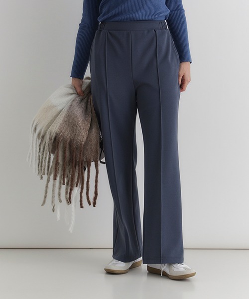 Right-on(ライトオン)の「【親子でお揃い】【HONEYSUCKLE ROSE】裏起毛ジョーゼットフレアパンツ (スタイルアップ / 楽ちんデザイン )(その他パンツ・レディース・ブルー/ブラウン/ブラック・S/M/L)」の15枚目の写真