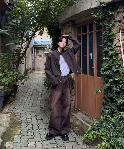 JUAN HOMME(ジュアンオム)の「リファインドワイドデニムパンツ(リブドブラウン)(デニムパンツ・メンズ・その他・SMALL/MEDIUM/LARGE)」の9枚目の写真