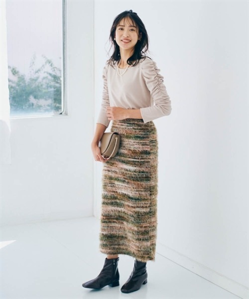 nissen(ニッセン)の「ショルダーギャザートップス(Tシャツ/カットソー・レディース・ブラック×ホワイト/ブラック/グレイッシュベージュ/オフホワイト・M/LL/S/L)」の13枚目の写真