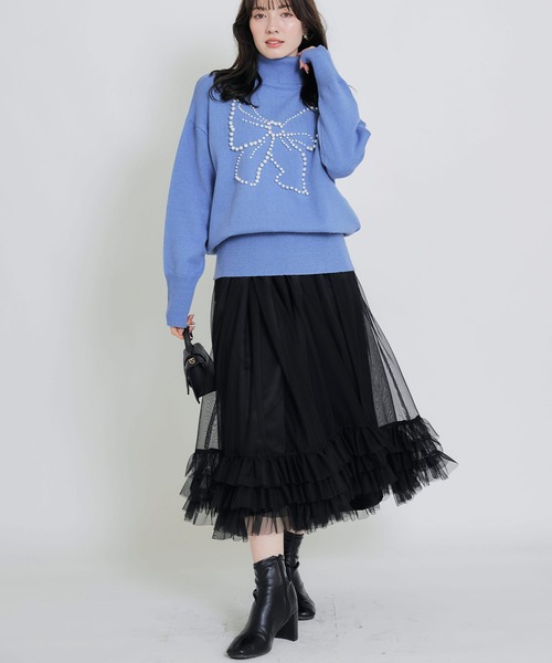 PICCIN PERLA(ピッチンペルラ)の「リボンパールタートルネックセーター(ニット/セーター・レディース・オフホワイト/ブラック/サックスブルー・M)」の8枚目の写真