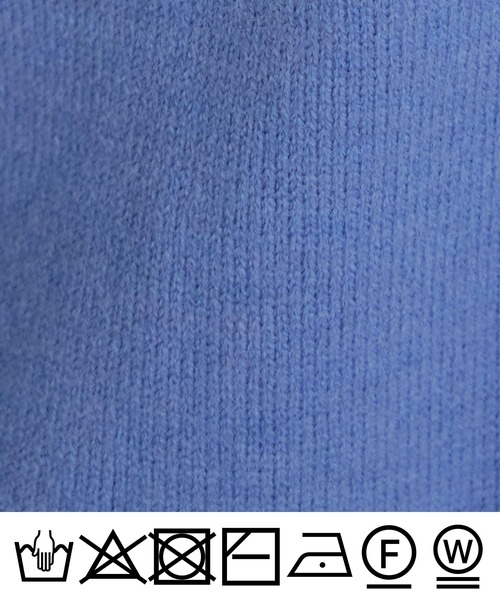 PICCIN PERLA(ピッチンペルラ)の「リボンパールタートルネックセーター(ニット/セーター・レディース・オフホワイト/ブラック/サックスブルー・M)」の16枚目の写真