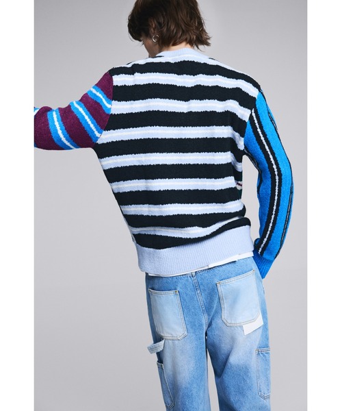 Desigual（デシグアル）の「マルチストライプセーター（ニット/セーター・メンズ・ブルー・S/L/M/XL）」の5枚目の写真