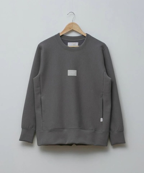 A blends(エイブレンズ)の「A blends ボンディングスウェットクルーネック(スウェット・メンズ・モカ/グレー/ブラック・LARGE/MEDIUM/X-LARGE)」の1枚目の写真