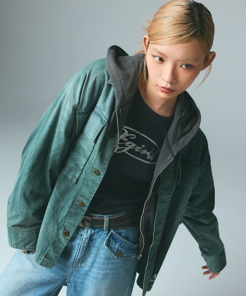 X-girl(エックスガール)の「RHINESTONE OVAL CURSIVE LOGO S/S BABY TEE(Tシャツ/カットソー・レディース・ホワイト/ブラック/オリーブ・S/M)」の9枚目の写真