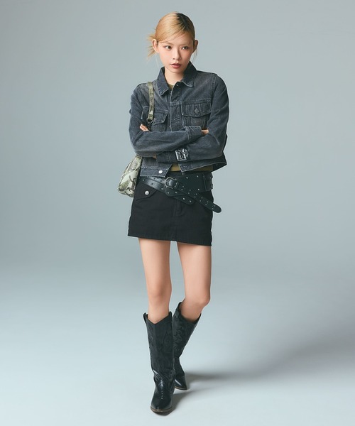 X-girl(エックスガール)の「RHINESTONE OVAL CURSIVE LOGO S/S BABY TEE(Tシャツ/カットソー・レディース・ホワイト/ブラック/オリーブ・S/M)」の13枚目の写真