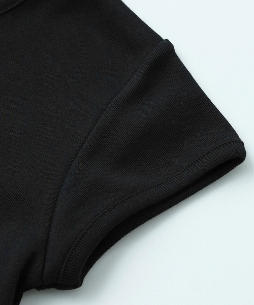 X-girl(エックスガール)の「RHINESTONE OVAL CURSIVE LOGO S/S BABY TEE(Tシャツ/カットソー・レディース・ホワイト/ブラック/オリーブ・S/M)」の20枚目の写真