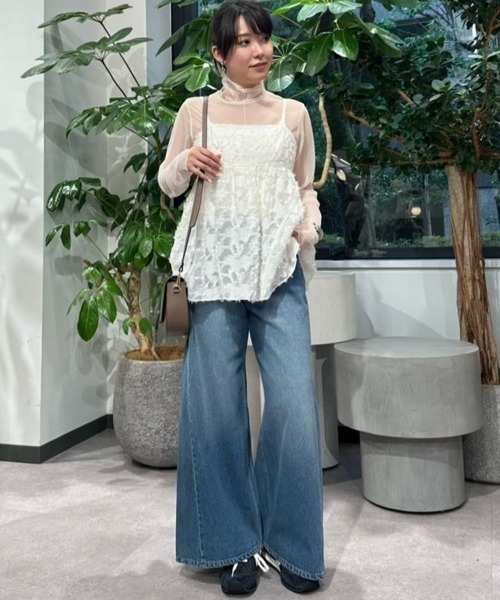 PINKY&DIANNE(ピンキーアンドダイアン)の「◆バギーデニムパンツ(その他パンツ・レディース・ホワイト/ネイビー・38/36)」の4枚目の写真