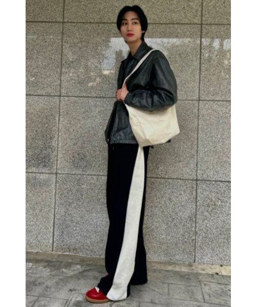 INEXCIS(イネクシス)の「Reverse Pleat Wide Pants (Black)(スウェットパンツ・メンズ・その他・FREE)」の5枚目の写真
