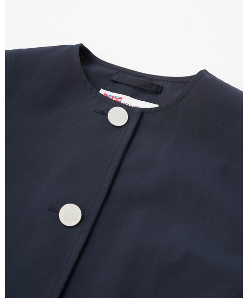 Traditional Weatherwear(トラディショナルウェザーウェア)の「LINTON N/C(ステンカラーコート・レディース・ネイビー/ベージュ系その他・32/34)」の3枚目の写真