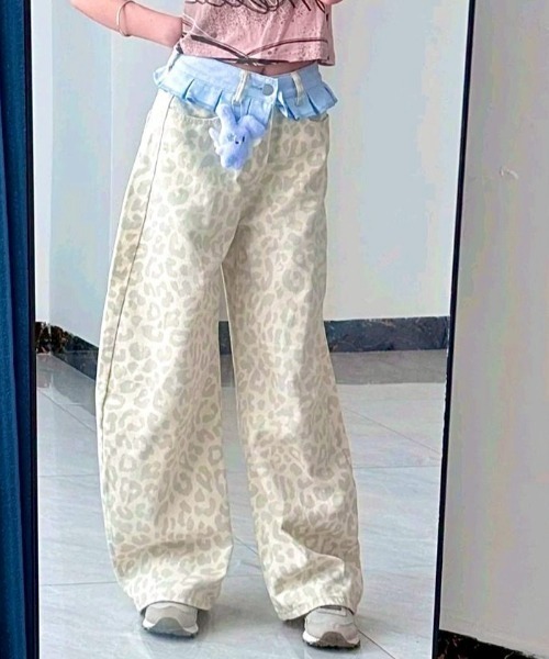 UP START(アップスタート)の「【LAMPOON】レオパードフリルウエストパンツ(その他パンツ・レディース・アイボリー・LARGE/MEDIUM/SMALL)」の1枚目の写真
