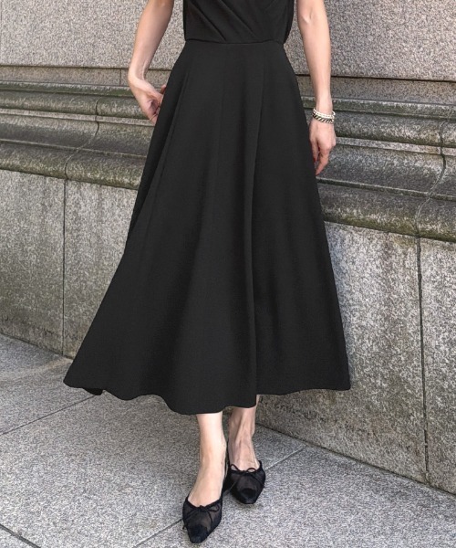JENNE(ジェンヌ)の「タックカットソーワンピース(ワンピース・レディース・ブラック/アイボリー・SMALL/MEDIUM/LARGE)」の8枚目の写真