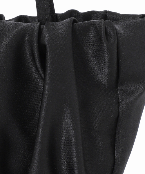 U by SPICK&SPAN（ユーバイスピックアンドスパン）の「【VENGDI / ベンディ】サテントート（ショルダーバッグ・レディース・ブラック/ブルー・FREE）」の5枚目の写真