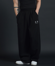 PHERMENON（フェルメノン）の「オーバーサイズワイドストリングジョガーパンツ - ブラック（スウェットパンツ）」