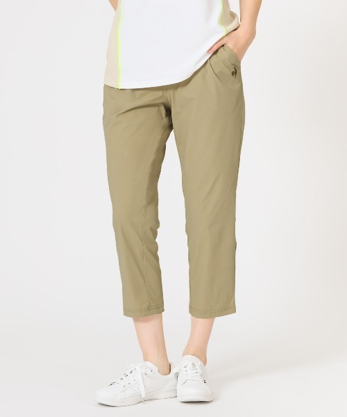 le coq sportif(ルコックスポルティフ)の「エアスタイリッシュパンツCOOL 7分丈(はっ水/接触冷感)(その他パンツ・レディース・ブラック/ネイビー/ブルー/ベージュ・L/M/S/XL)」の2枚目の写真