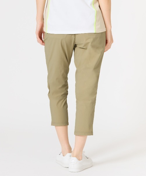 le coq sportif(ルコックスポルティフ)の「エアスタイリッシュパンツCOOL 7分丈(はっ水/接触冷感)(その他パンツ・レディース・ブラック/ネイビー/ブルー/ベージュ・L/M/S/XL)」の22枚目の写真