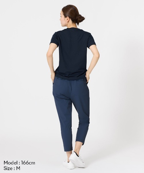 le coq sportif(ルコックスポルティフ)の「エアスタイリッシュパンツCOOL 7分丈(はっ水/接触冷感)(その他パンツ・レディース・ブラック/ネイビー/ブルー/ベージュ・L/M/S/XL)」の5枚目の写真