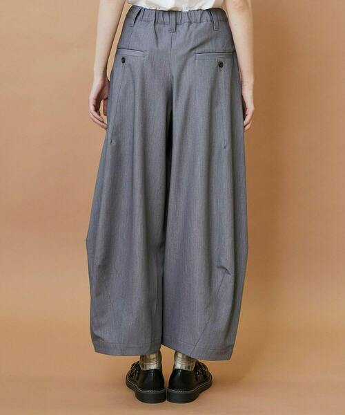 FRAPBOIS（フラボア）の「ウォークトラウザー パンツ（その他パンツ・レディース・グレー/ネイビー・1/0）」の11枚目の写真