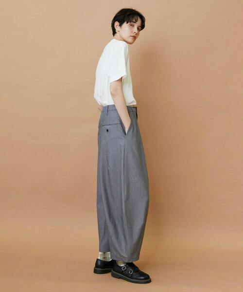 FRAPBOIS（フラボア）の「ウォークトラウザー パンツ（その他パンツ・レディース・グレー/ネイビー・1/0）」の18枚目の写真