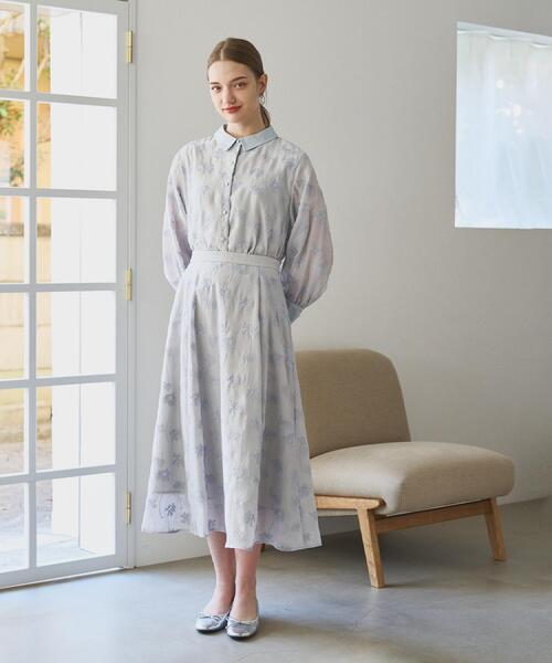 LAURA ASHLEY(ローラアシュレイ)の「【セットアップ可】ランズウィック柄 刺繍フレアスカート(スカート・レディース・サックスブルー系/ブラック系・38/40)」の3枚目の写真