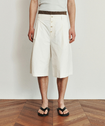 HEUTE（ホイテ）の「COLE BERMUDA SHORTS (OFF WHITE)（その他パンツ）」