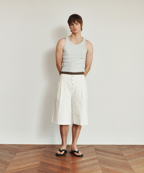 HEUTE(ホイテ)の「COLE BERMUDA SHORTS (OFF WHITE)(その他パンツ・メンズ・その他・M/L)」の2枚目の写真