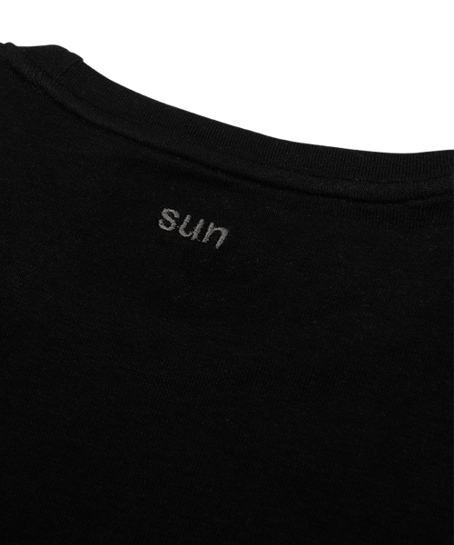SUNDAY FRUIT MARKET(サンデーフルーツマーケット)の「W) MINI SUN LS TEE BLACK(Tシャツ/カットソー・レディース・その他・S)」の11枚目の写真