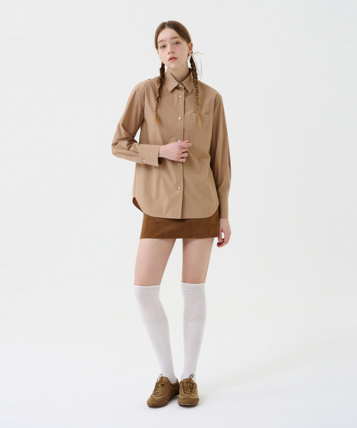 VOYONN(ボヨン)の「ストレートフィットシグネチャーシャツブラウン0022(シャツ/ブラウス・レディース・ブラウン・S/M/L)」の3枚目の写真