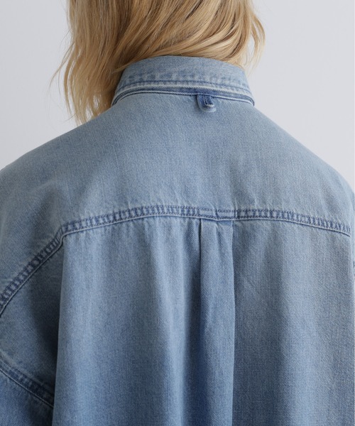 LE PHIL（ルフィル）の「◆ウォッシュドデニムシャツA（シャツ/ブラウス・レディース・ブルー/ネイビー・F）」の11枚目の写真