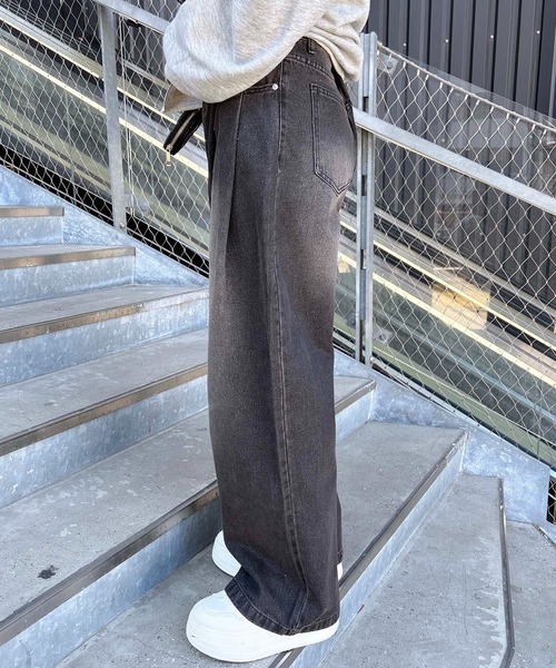 INGNI（イング）の「バレルレッグデニムパンツ（デニムパンツ・レディース・ブルー系その他/ブラック/ブルー系その他4・S/M）」の7枚目の写真