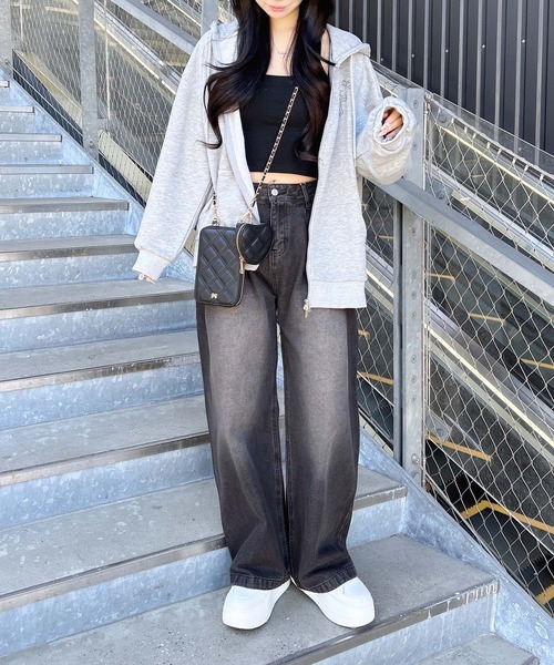 INGNI（イング）の「バレルレッグデニムパンツ（デニムパンツ・レディース・ブルー系その他/ブラック/ブルー系その他4・S/M）」の9枚目の写真