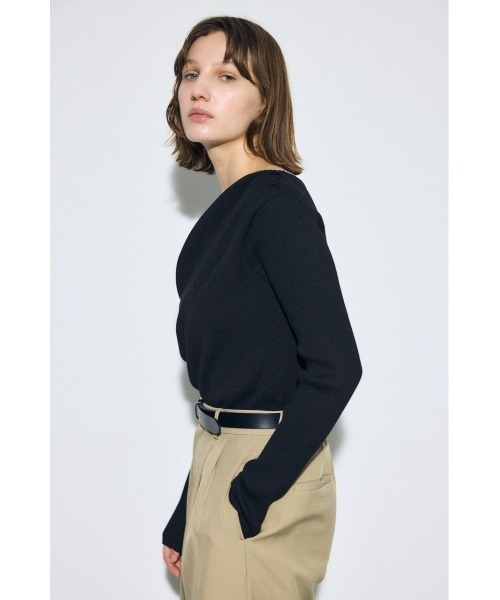 AZUL by moussy(アズールバイマウジー)の「ドレープ長袖ニットトップス(ニット/セーター・レディース・アイボリー/ブラック/シルバー/ライトパープル・FREE)」の12枚目の写真