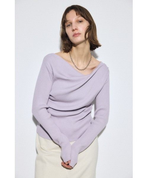 AZUL by moussy(アズールバイマウジー)の「ドレープ長袖ニットトップス(ニット/セーター・レディース・アイボリー/ブラック/シルバー/ライトパープル・FREE)」の17枚目の写真