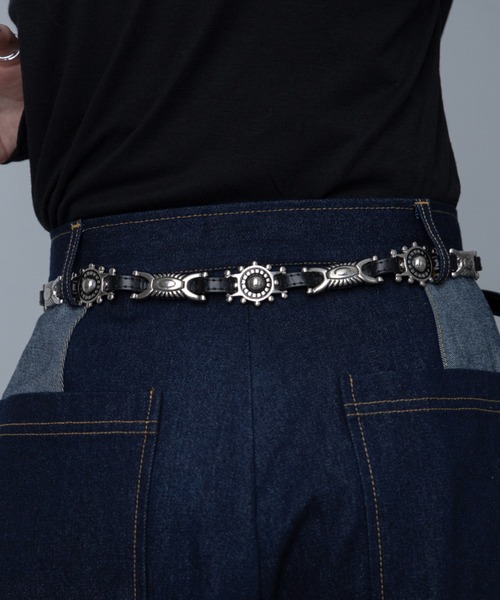 VACANCY(ヴァカンシー)の「ウエスタンバックルベルト/細ベルト(ベルト・レディース・ブラック・FREE)」の1枚目の写真