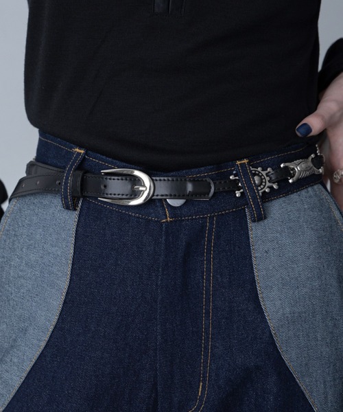 VACANCY(ヴァカンシー)の「ウエスタンバックルベルト/細ベルト(ベルト・レディース・ブラック・FREE)」の3枚目の写真