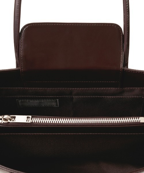 STANDOIL（スタンドオイル）の「STAND OIL/スタンドオイル SQUARE LOW BAG ブランドロゴ スクエアローバッグ ハンドバッグ 2026年春夏（ハンドバッグ・レディース・ブラウン・FREE）」の7枚目の写真