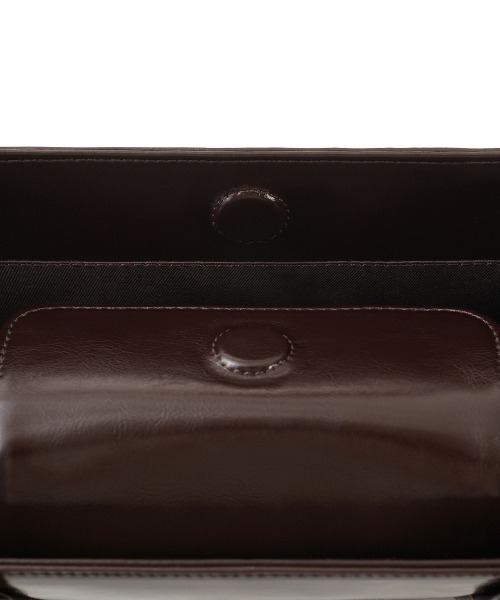 STANDOIL（スタンドオイル）の「STAND OIL/スタンドオイル SQUARE LOW BAG ブランドロゴ スクエアローバッグ ハンドバッグ 2026年春夏（ハンドバッグ・レディース・ブラウン・FREE）」の8枚目の写真