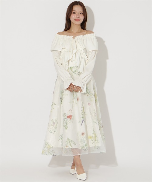 AND COUTURE(アンドクチュール)の「フラワーオーガンジーフレアスカート(スカート・レディース・クリーム/ネイビー/ミント・FREE)」の9枚目の写真