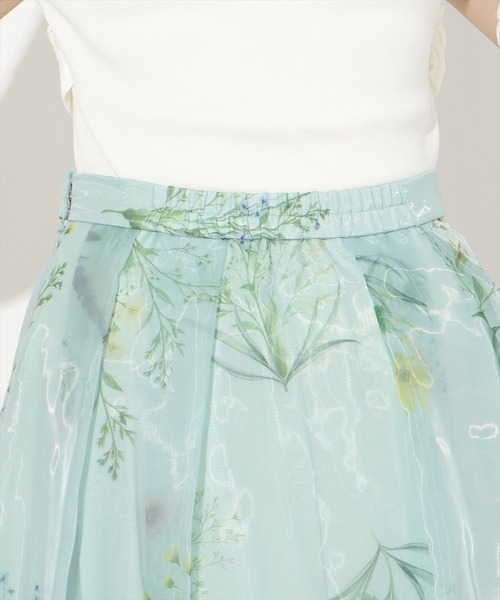 AND COUTURE(アンドクチュール)の「フラワーオーガンジーフレアスカート(スカート・レディース・クリーム/ネイビー/ミント・FREE)」の19枚目の写真