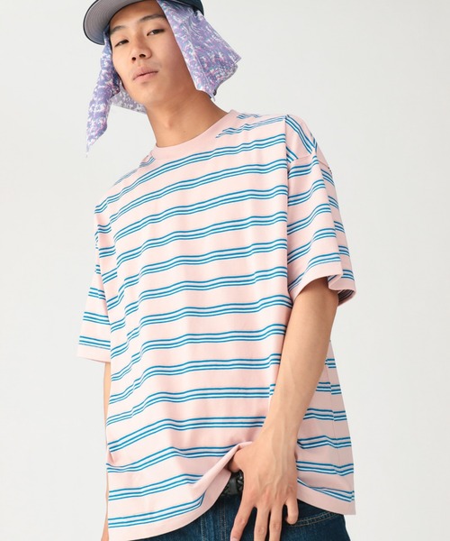 BEAMS(ビームス)の「ルーズ ボーダー Tシャツ(Tシャツ/カットソー・メンズ・グレー/ブルー/レッド系その他2・S/M/L/XL)」の1枚目の写真