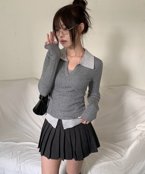 anyonemore(エニワンモア)の「アイレットベルト付きストライププリーツテニスミニスカート(スカート・レディース・グレー・LARGE/MEDIUM/SMALL)」の4枚目の写真