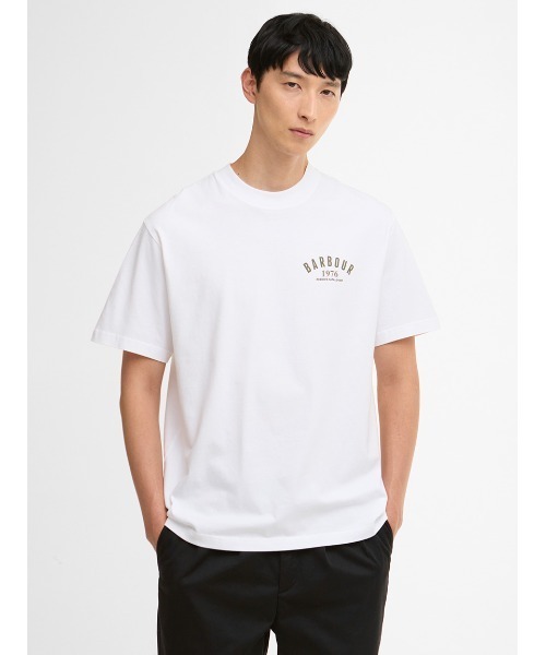 Barbour（バブアー）の「1976 グラフィック オーバーサイズTシャツ（Tシャツ/カットソー・メンズ・ホワイト/グリーン・42/40/38/36）」の2枚目の写真